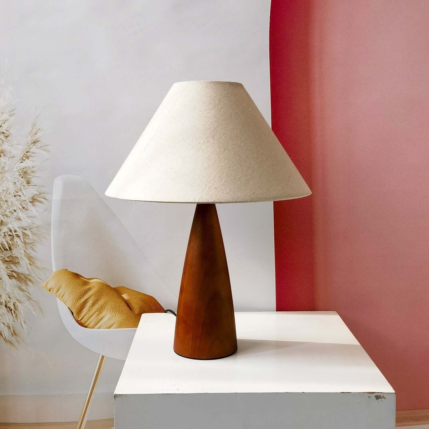 Lampe de Table Bois Massif Style Rétro – Éclairage Chaleureux & Design