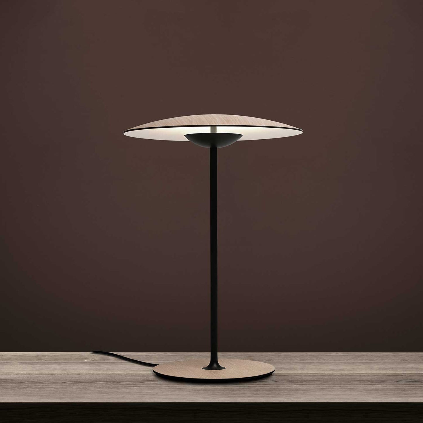 Lampe de Table Design Champignon en Métal avec LED Intégrée