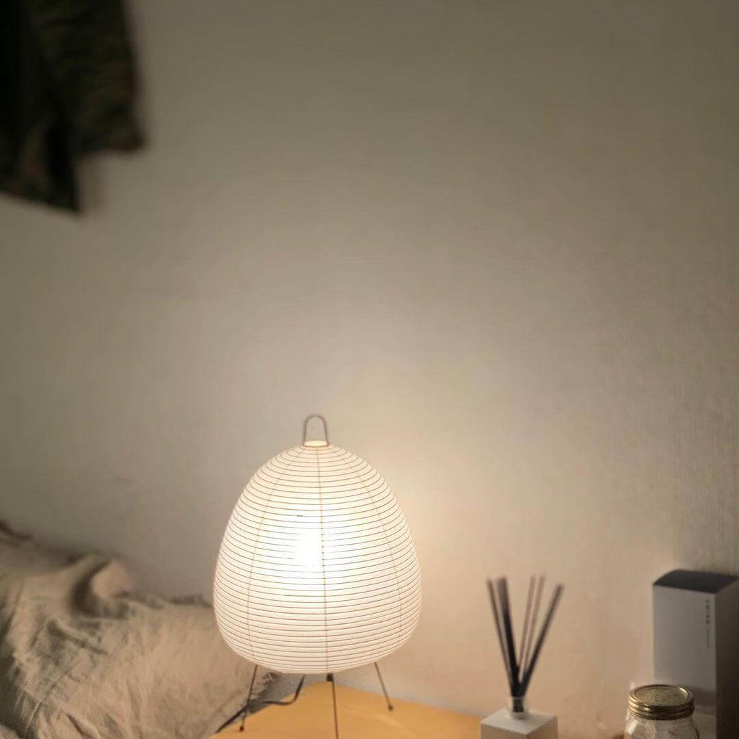 Lampe de Table Design Japonais en Papier de Mûrier – Lumière Douce