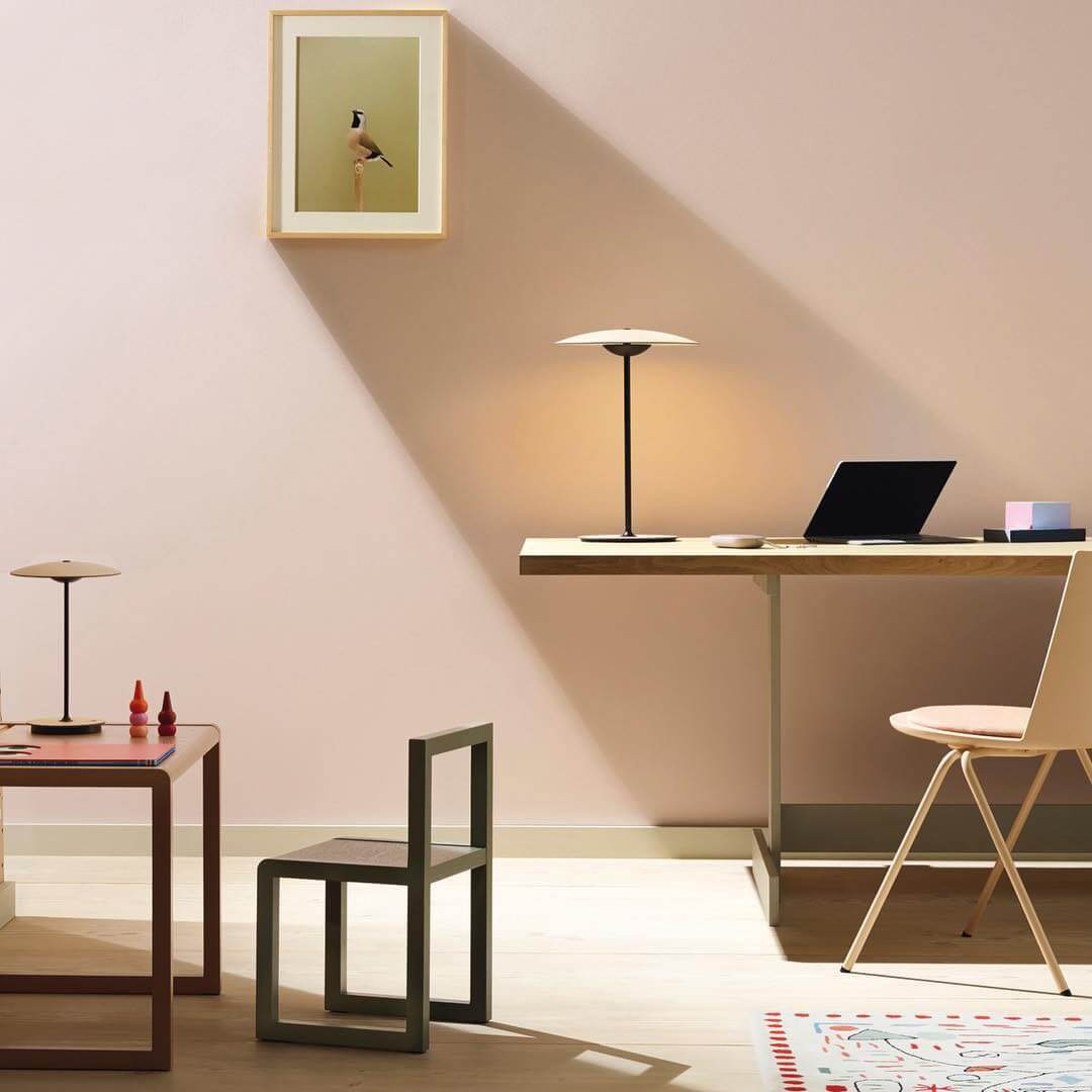 Lampe de Table Design Champignon en Métal avec LED Intégrée