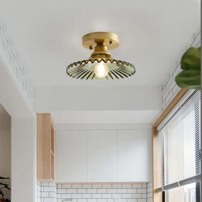 Lampe de Plafond Design Pétales Striés en Verre – Élégance Vintage