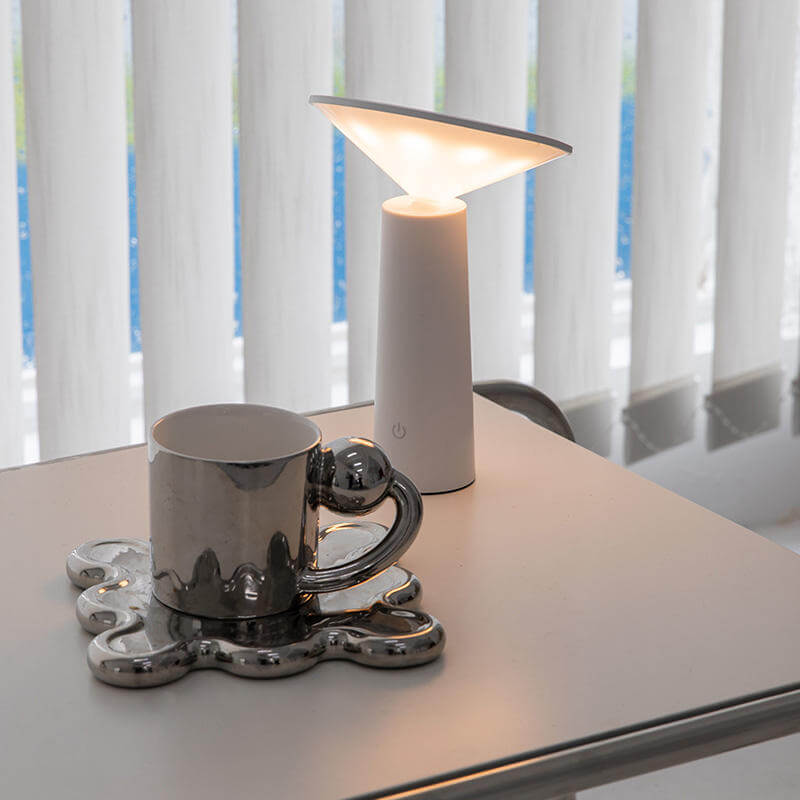 Lampe de Table LED Rechargeable Sans Fil – Éclairage Moderne Ajustable