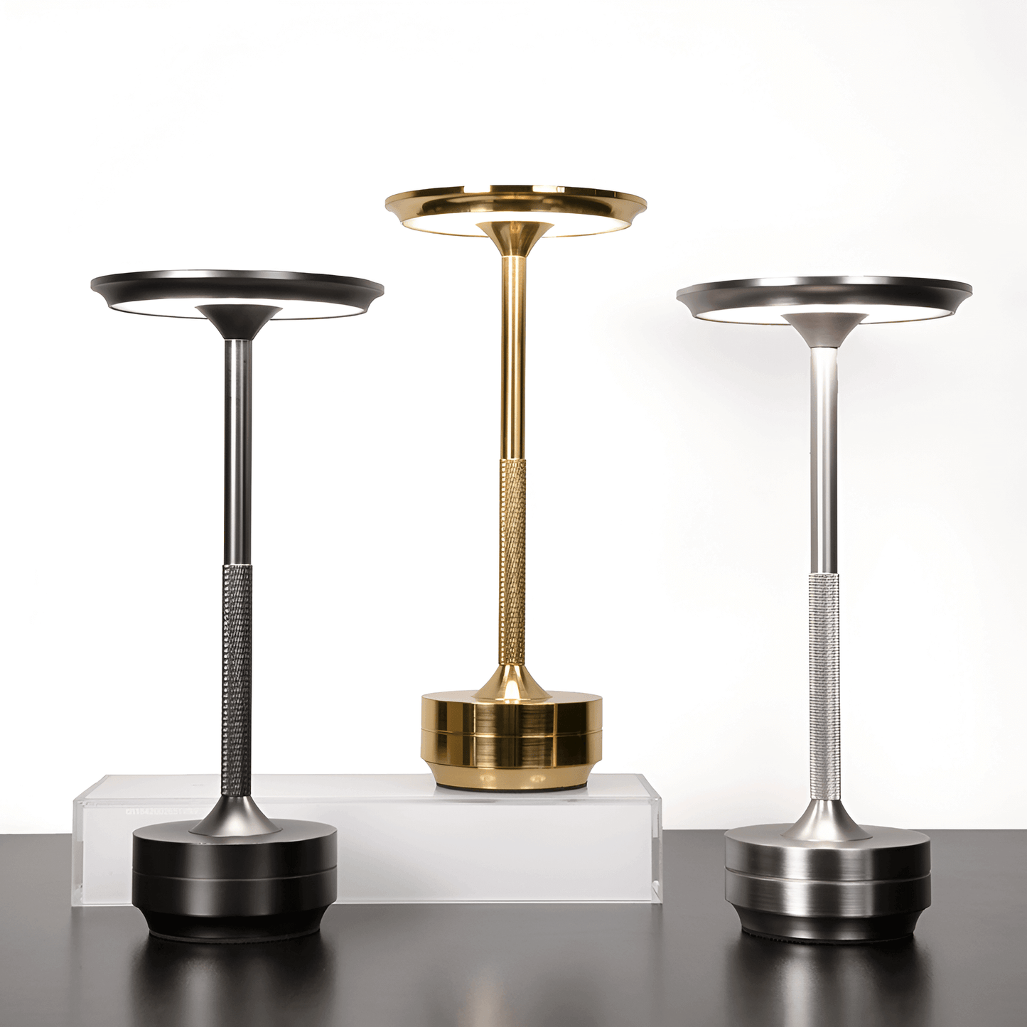 Lampe de Table LED Sans Fil Rechargeable - Éclairage d'Ambiance Design Moderne