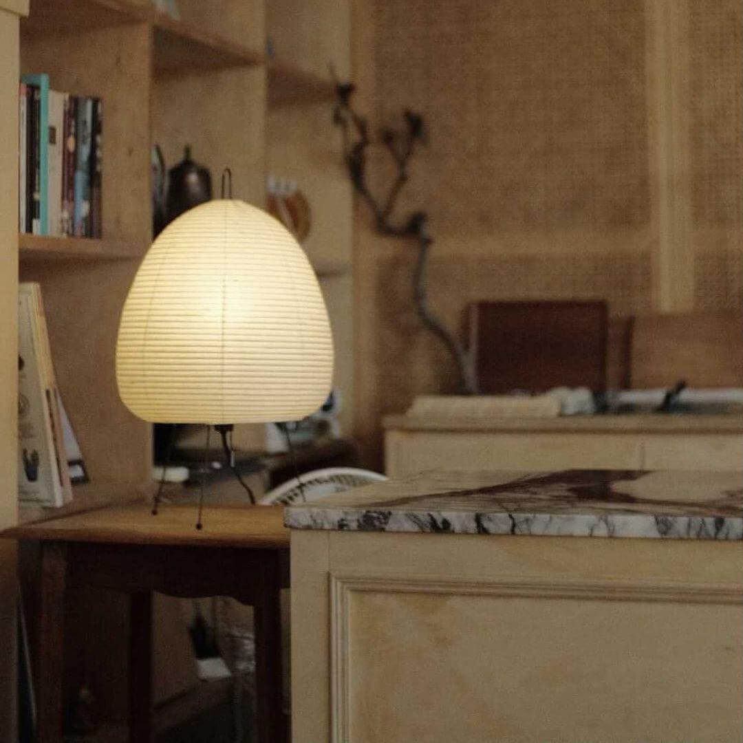 Lampe de Table Design Japonais en Papier de Mûrier – Lumière Douce