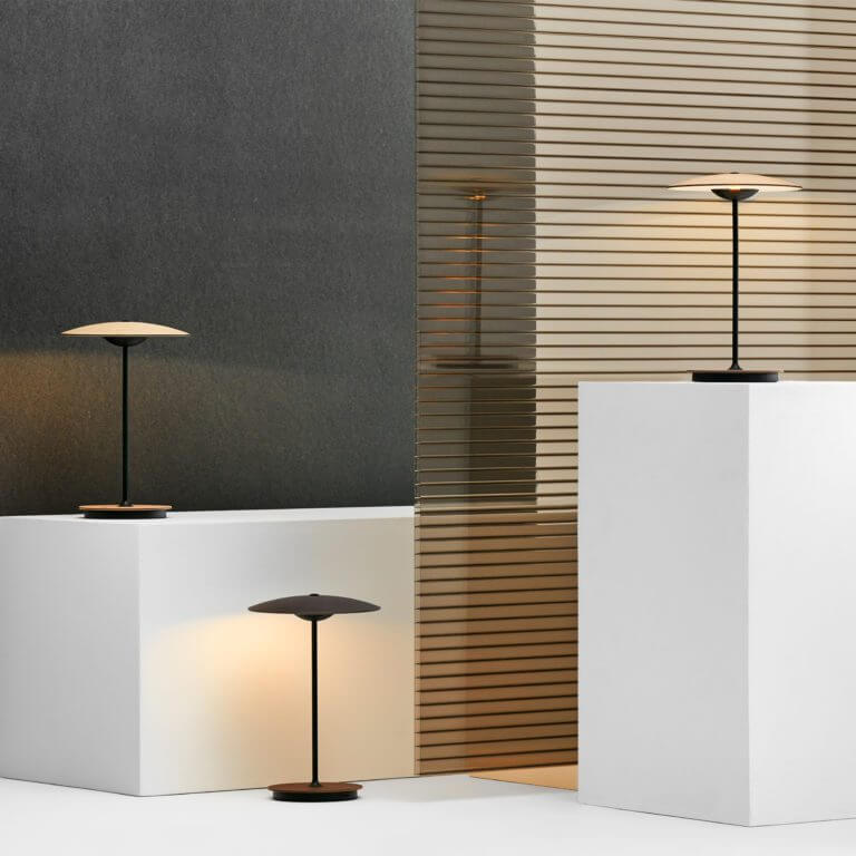 Lampe de Table Design Champignon en Métal avec LED Intégrée