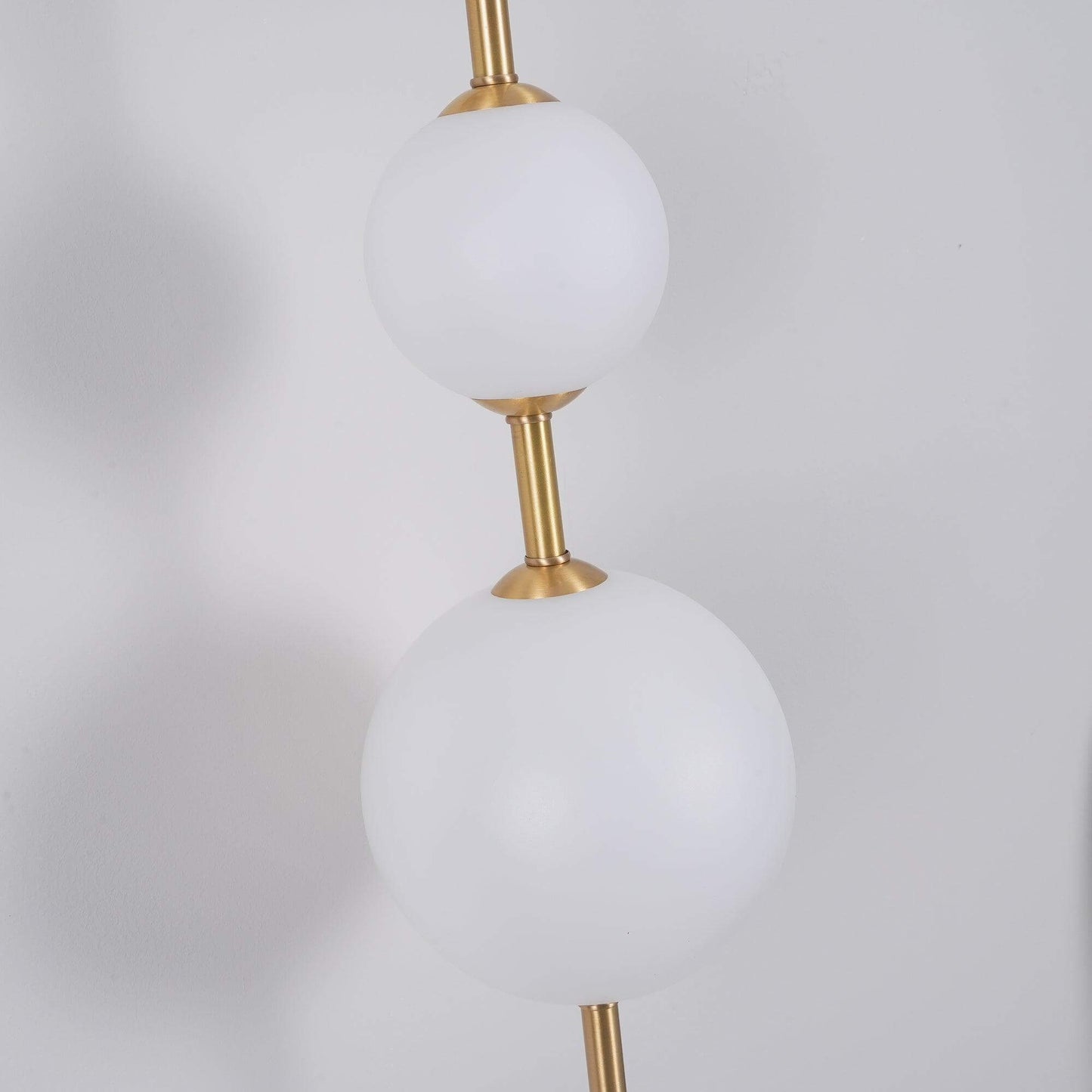 Applique Murale Verticale Globe Verre – Éclairage Design Moderne Intérieur