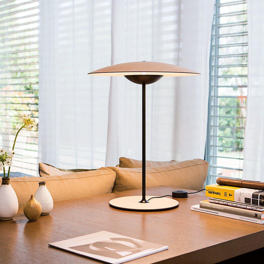 Lampe de Table Design Champignon en Métal avec LED Intégrée