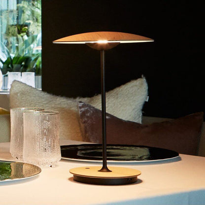 Lampe de Table Design Champignon en Métal avec LED Intégrée